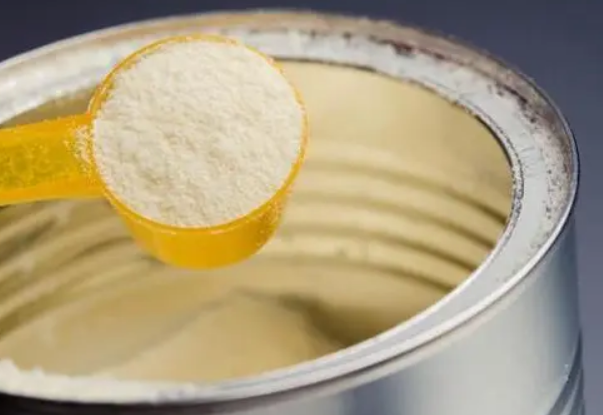 120毫升水放几勺奶粉是最合适的呢？
