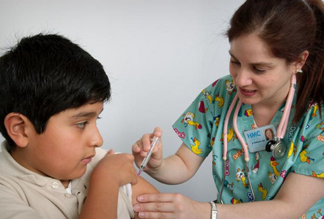 为什么超过六岁麻疹就可以不打了？