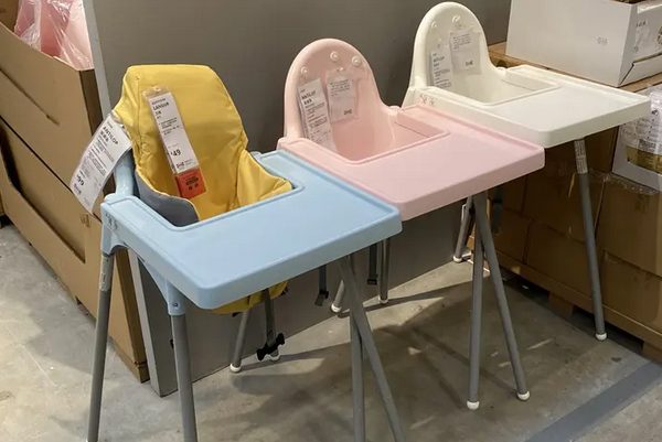 宜家的宝宝餐桌椅买实木的好还是塑料的好呢？
